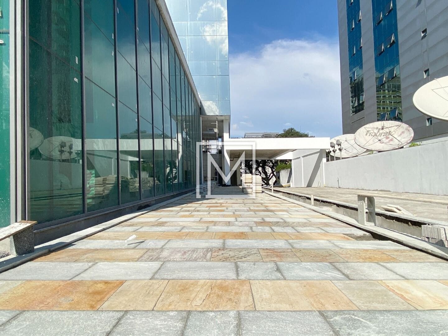 Prédio, 10658 m² – venda por R$ 270.000.000,00 ou aluguel por R$ 1.200.000,01/mês – Liberdade – São Paulo/SP
