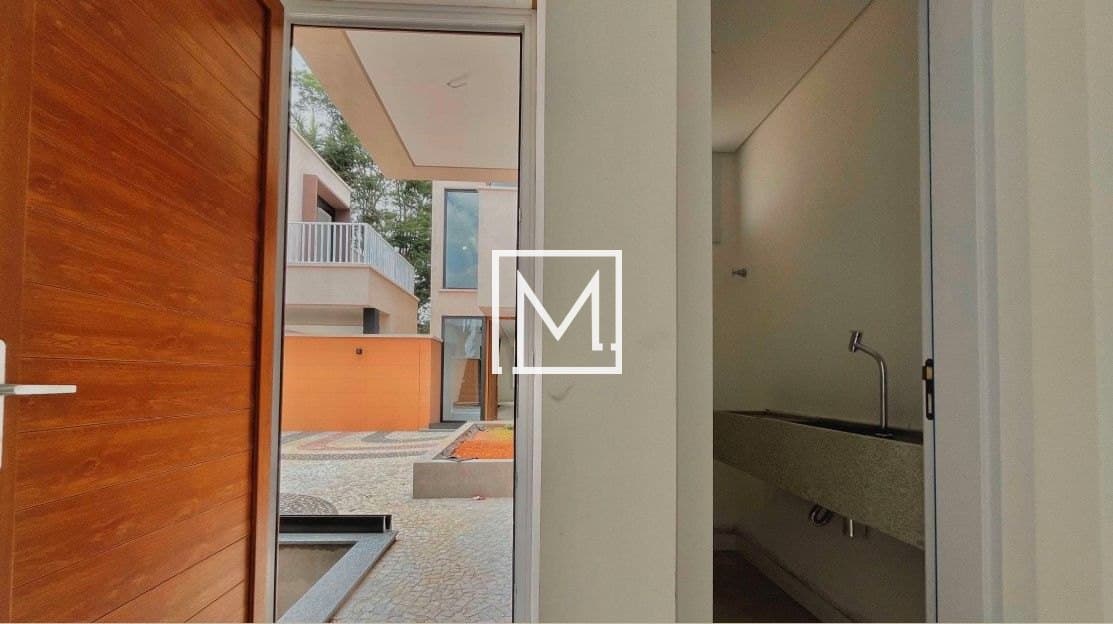 Sobrado 4 dorms Santo Amaro