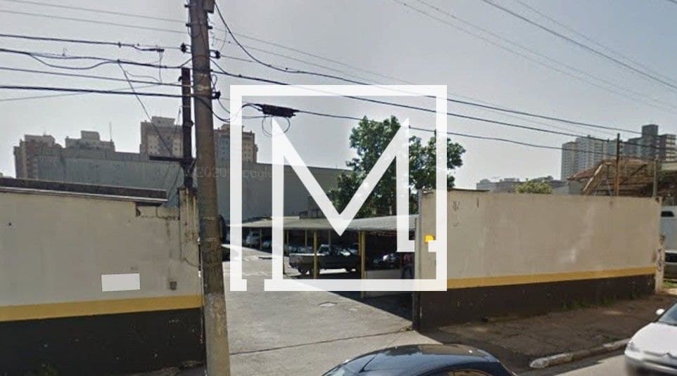 TERRENO PLANO PRONTO PARA CONSTRUIR