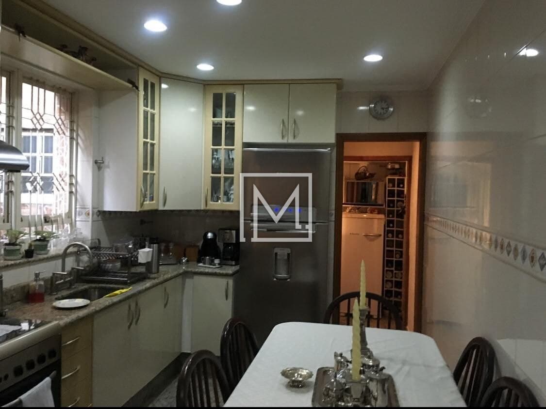 Casa com 4 dormitórios à venda, 150 m² por R$ 950.000 - Vila Monumento - São Paulo/SP