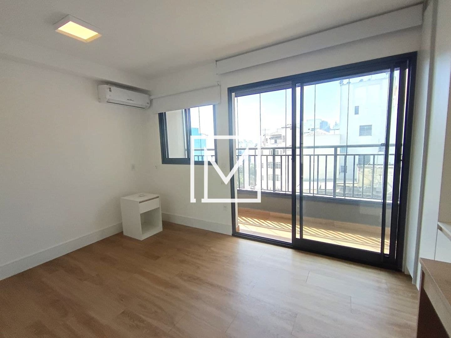 Studio com 1 dormitório para alugar, 28 m² por R$ 2.969/mês - República - São Paulo/SP